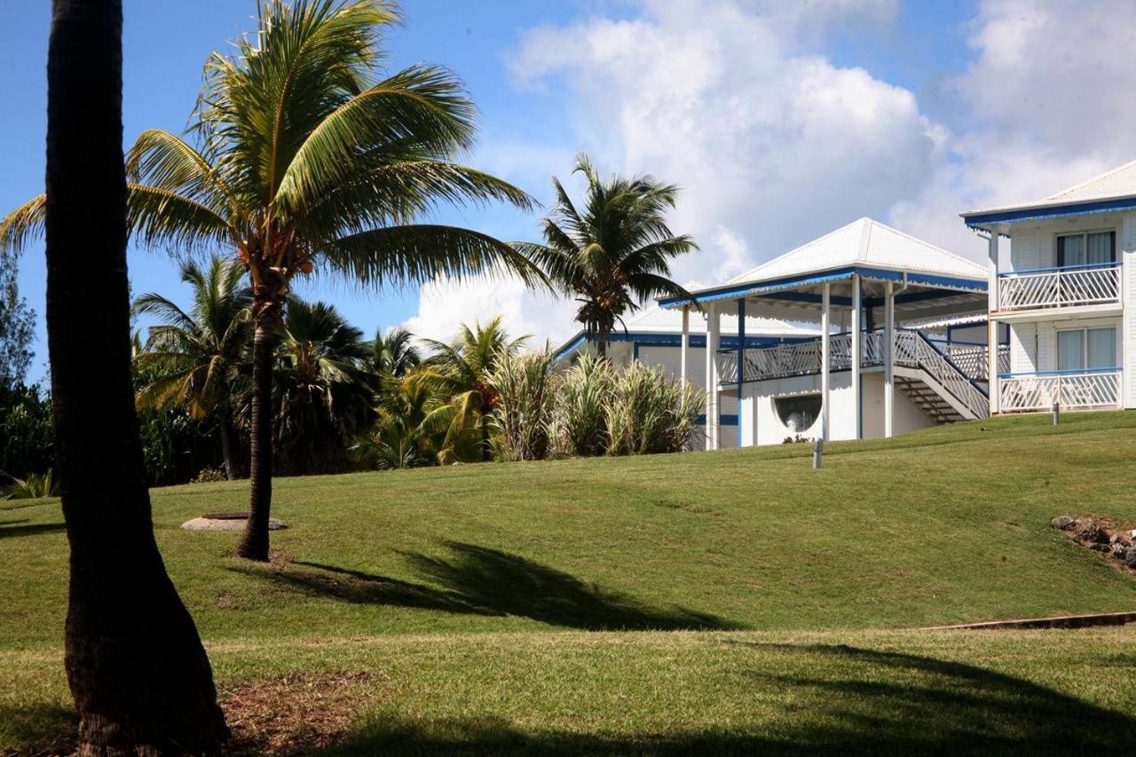 Vue Mer & Acces Direct A La Plage Avec Magnifique Piscine Surveillee Par Un Maitre Nageur Saint-Francois  Bagian luar foto